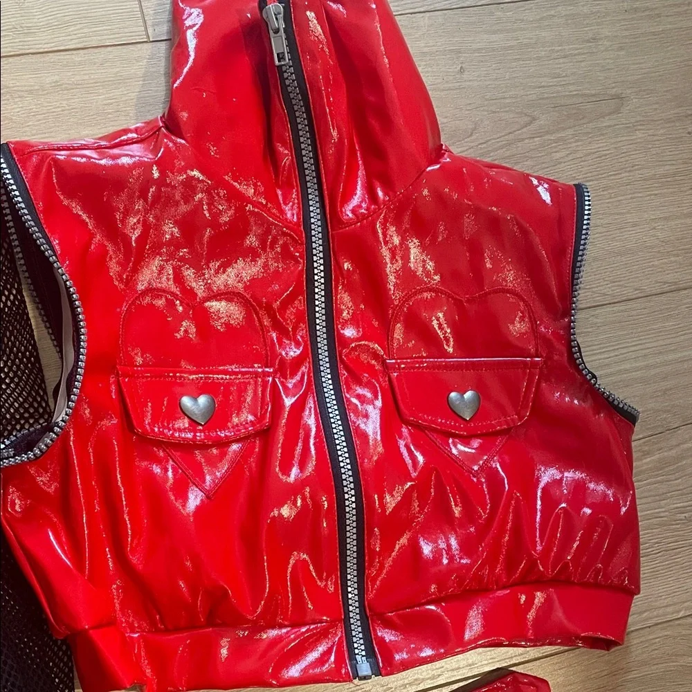 Descendants the rise of red 4 pieces custome girl size m - Picture 5 of 8